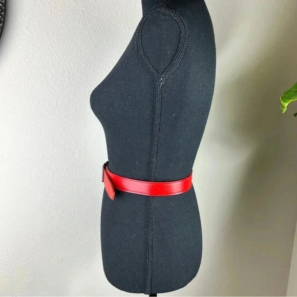 Liz Claiborne Vintage Red Leather Belt with Solid Brass Silver Brushed Buckle - Picture 8 of 16